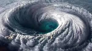 সাগরে বাড়ছে শক্তি,জারি সতর্কতা