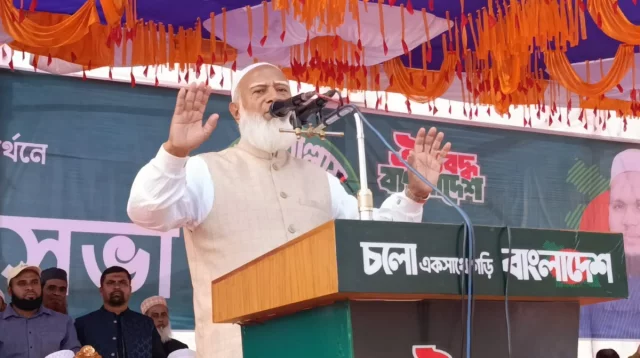 মা-বোনদের কাপড় খুলে ফেলার হুমকিদাতারা মানব প্রজাতির নয়: দাউদকান্দিতে জামায়াত আমির