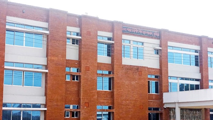 ৩৬ কোটি টাকার শিশু হাসপাতালের ভবন পড়ে আছে