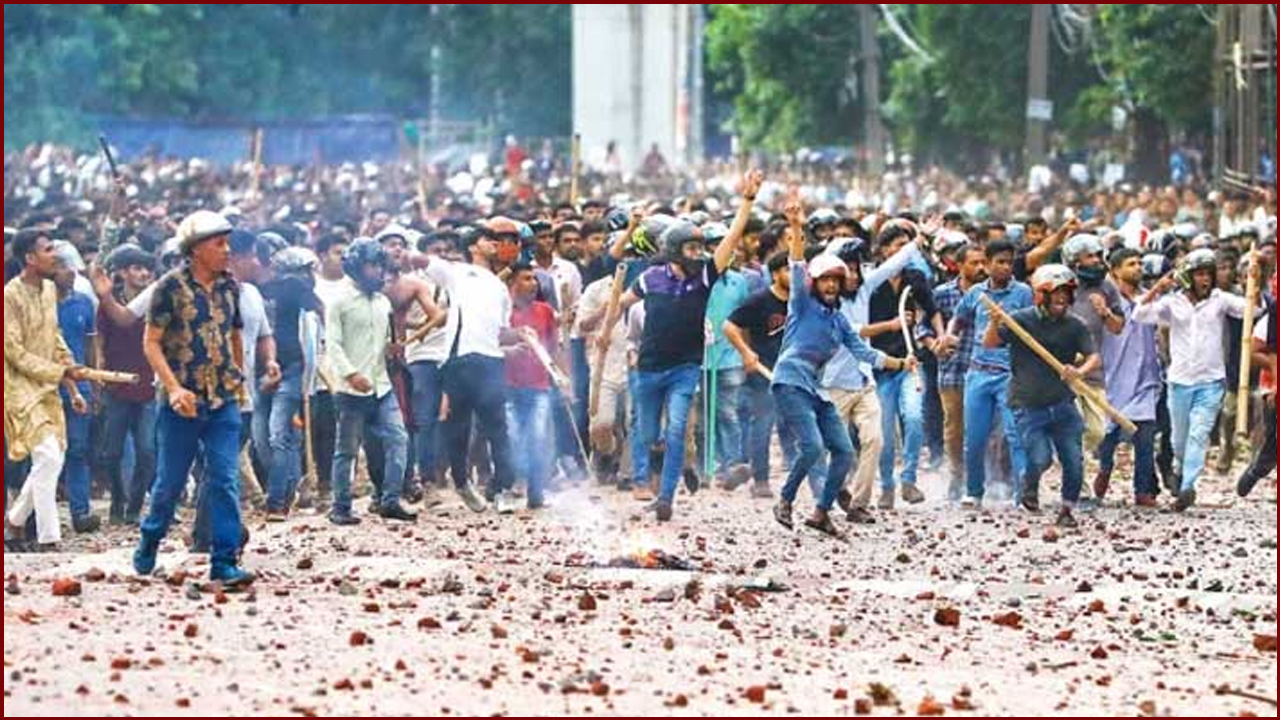 গণঅভ্যুত্থানের ২৬ মামলার চার্জশিট দাখিল