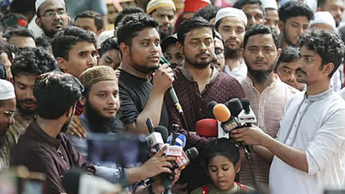 যমুনা থেকে বাংলামোটর জনসমুদ্রে পরিণত করার ডাক হাসনাতের