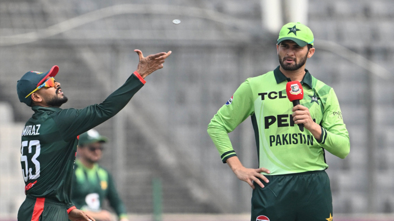 পাকিস্তানের বিপক্ষে টস জিতে ফিল্ডিংয়ে বাংলাদেশ