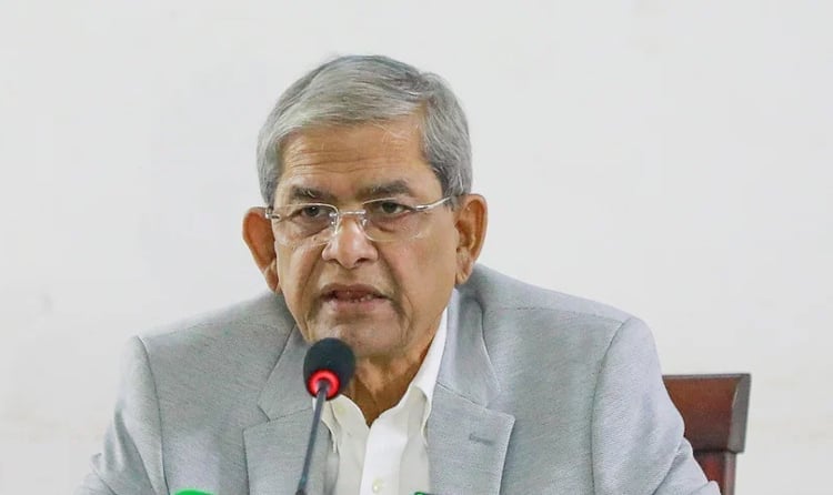 মির্জা আব্বাসের জন্য দোয়া চাইলেন মির্জা ফখরুল