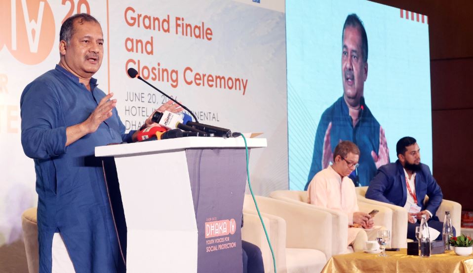 বিতর্ক চর্চাকে শিক্ষা কারিকুলামে অন্তর্ভুক্ত করার উদ্যোগ নেওয়া হবে: তথ্যমন্ত্রী