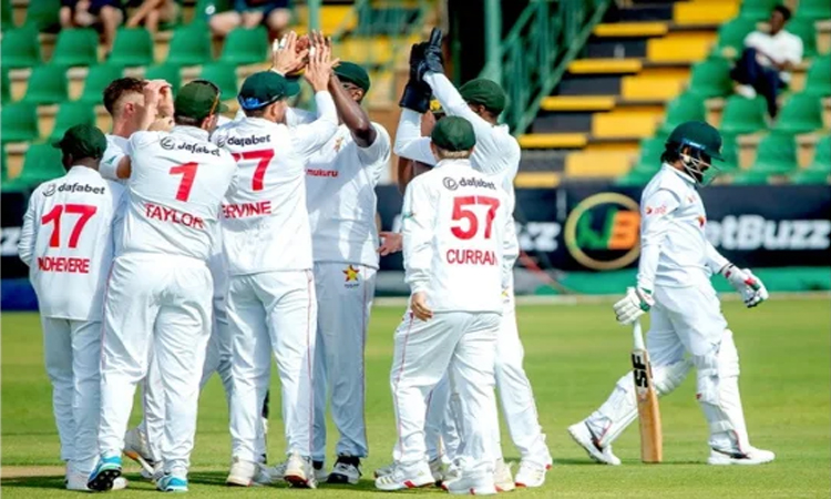 ২৫ বছর পর জিম্বাবুয়ের কাছে ইনিংস ব্যবধানে হারল বাংলাদেশ