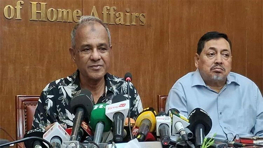 ডাকসু নির্বাচন জাতীয় নির্বাচনের মডেল হিসেবে কাজ করবে: স্বরাষ্ট্র উপদেষ্টা