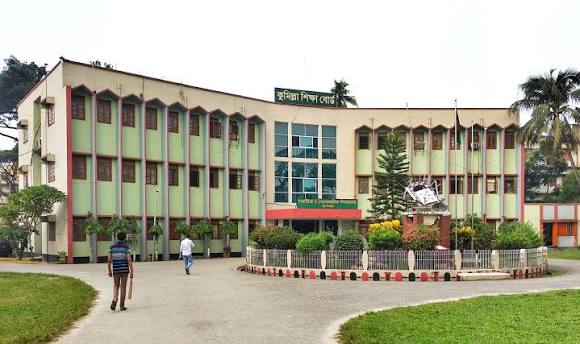 কুমিল্লা শিক্ষাবোর্ডে বেড়েছে পাসের হার, কমেছে জিপিএ-৫, সব সূচকে মেয়েরা এগিয়ে
