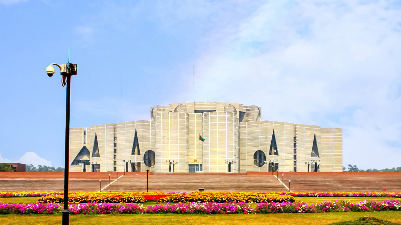 মির্জা আব্বাস-রিজভীসহ ১০ জনকে উপদেষ্টা নিয়োগ