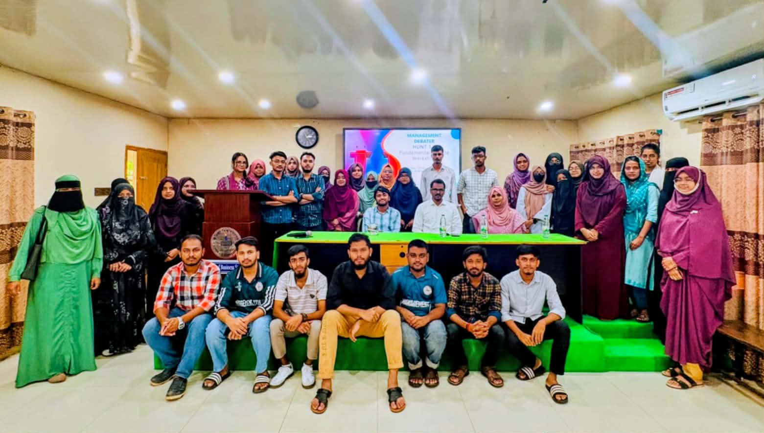 কুমিল্লা বিশ্ববিদ্যালয়ে ফান্ডামেন্টাল ডিবেট ওয়ার্কশপ অনুষ্ঠিত