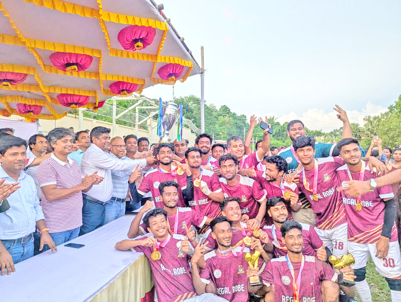 আন্তঃবিভাগ ফুটবলে হ্যাটট্রিক ফিন্যান্স এন্ড ব্যাংকিং বিভাগের