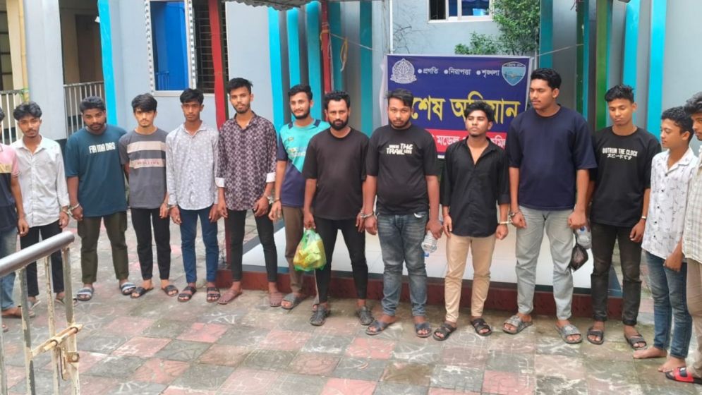 সাবেক এমপি বাহাউদ্দীনসহ ২০৮ জনের বিরুদ্ধে মামলা দায়ের, মামলায় আছেন কমবয়সীরাও