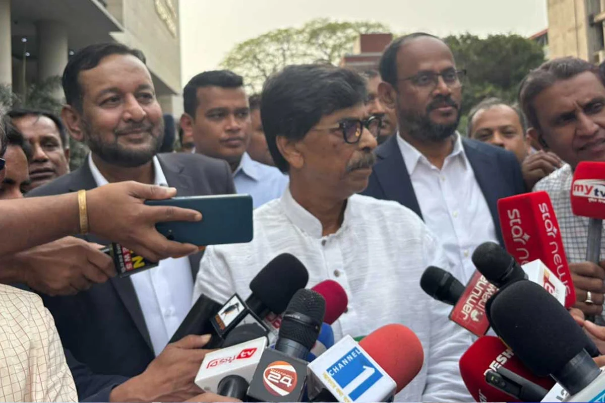 পহেলা বৈশাখের মধ্যে পাইলট আকারে চালু হচ্ছে কৃষক কার্ড : কৃষিমন্ত্রী