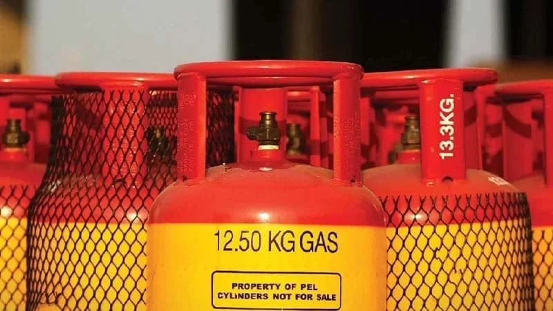 ১২ কেজির সিলিন্ডারের দাম কমল ১৫ টাকা