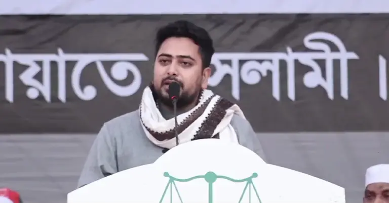 ১০ দলীয় জোটের গণজোয়ার দেখে একটি বড় দল ভয় পেয়েছে: নাহিদ