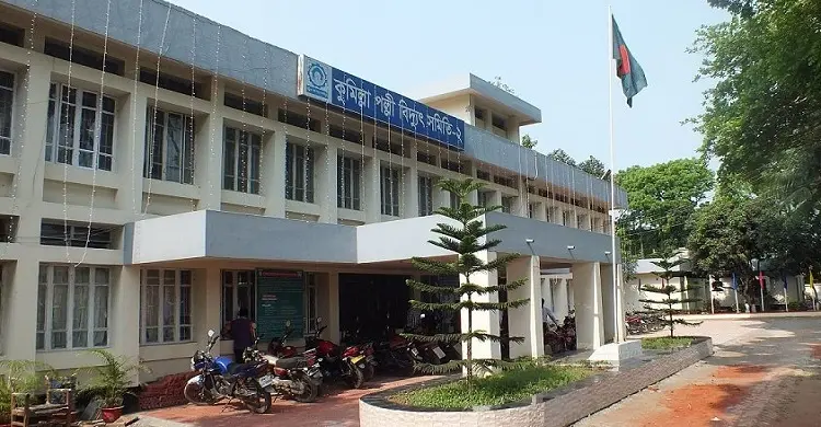 এমপির সুপারিশেও সেবা না পাওয়ায় পল্লী বিদ্যুৎ কর্মকর্তা বরখাস্ত