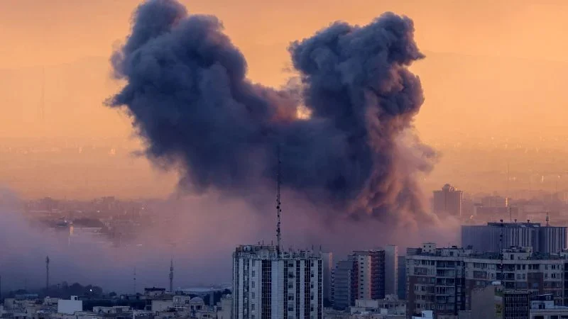 কুয়েতের আল-আদিরি ঘাঁটিতে ইরানের ক্ষেপণাস্ত্র হামলা