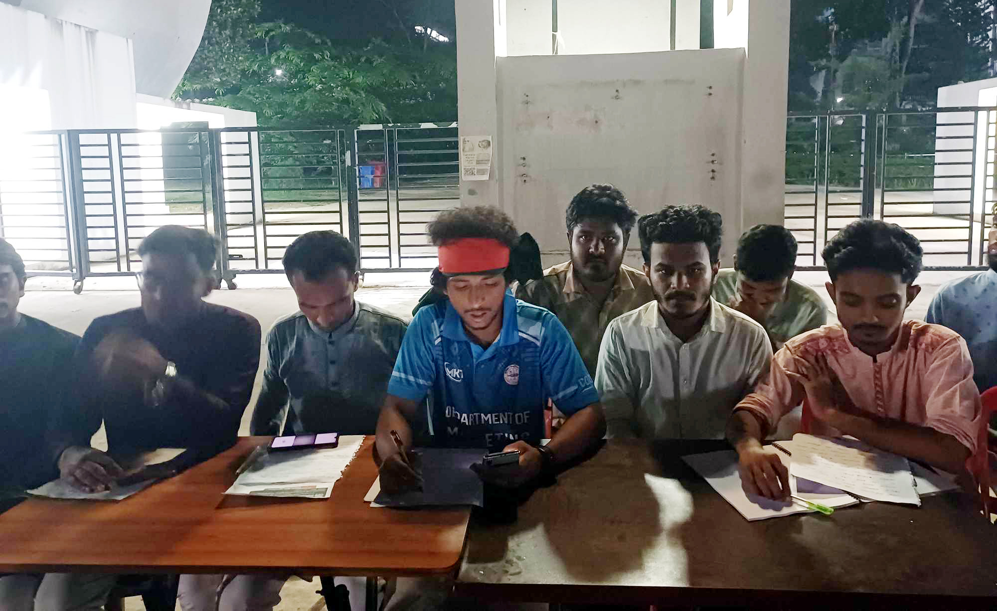 জুলাই সমাবেশে অপমানিত হওয়ার অভিযোগ এনে কুমিল্লা জেলার তিন সমন্বয়ককে অবাঞ্ছিত ঘোষণা