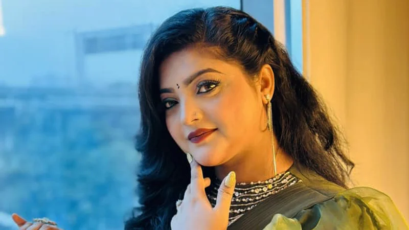 সংগীত শিল্পী সালমার দ্বিতীয় বারের মত বিবাহ বিচ্ছেদ