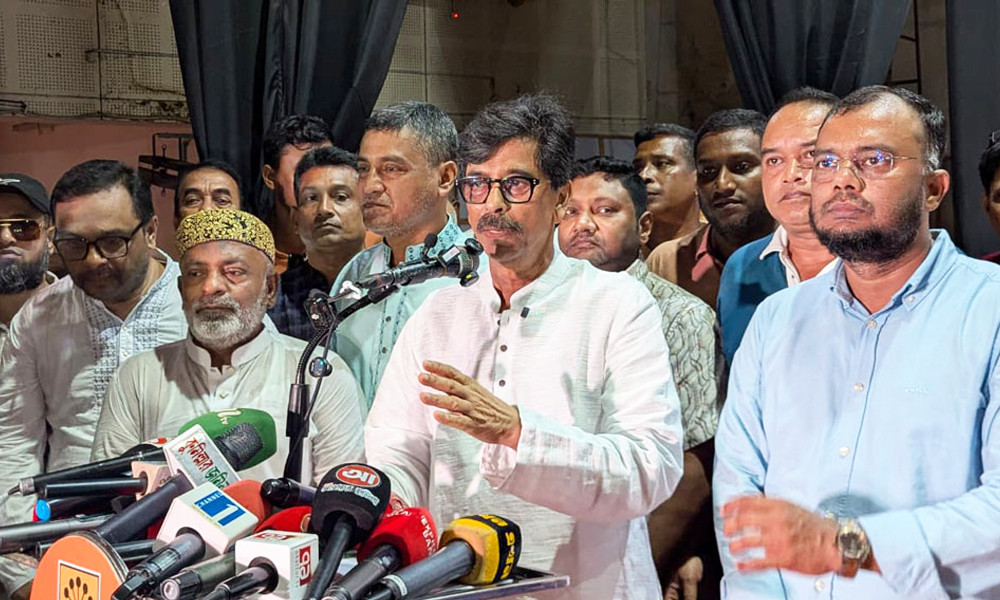কৃষিমন্ত্রীর প্রশ্ন, কর্মীর চরিত্র ও কর্মকাণ্ডের সঙ্গে নেতার আদর্শের মিল কতটুকু