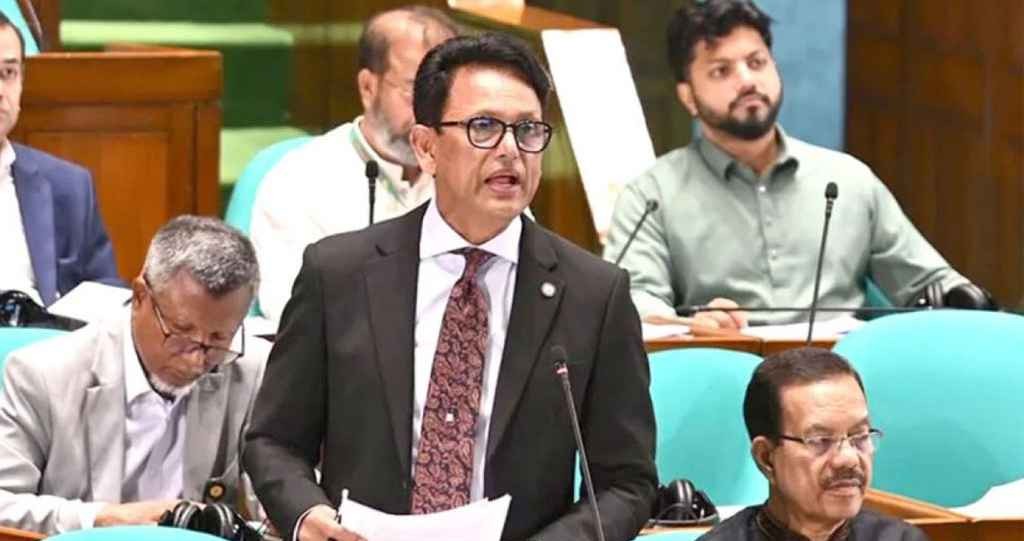 প্রতিকূল আবহাওয়ায় অনুপস্থিত এইচএসসি পরীক্ষার্থীরা বিশেষ সুযোগ পাবেন: শিক্ষামন্ত্রী