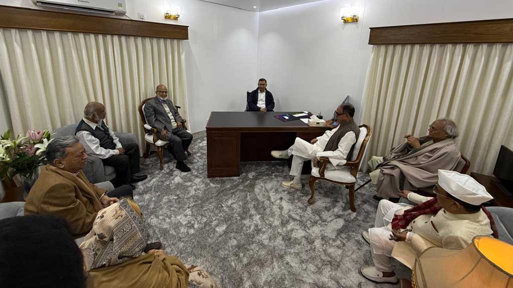 অফিস কার্যক্রম শুরু করলেন তারেক রহমান