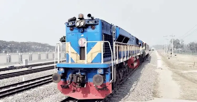 ট্রেনে ঈদ ফেরত যাত্রার টিকিট মিলবে আজ